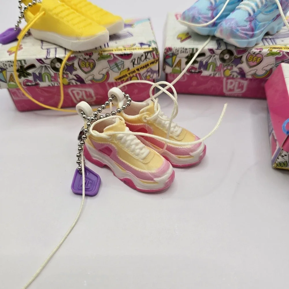 Real Littles Shoes Lot 4 Pairs Mini Sneakers 3 Boxes Moose Toys Micro